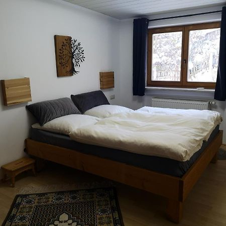 Ferienwohnung Hofheinz Гармиш-Партенкирхен Екстериор снимка