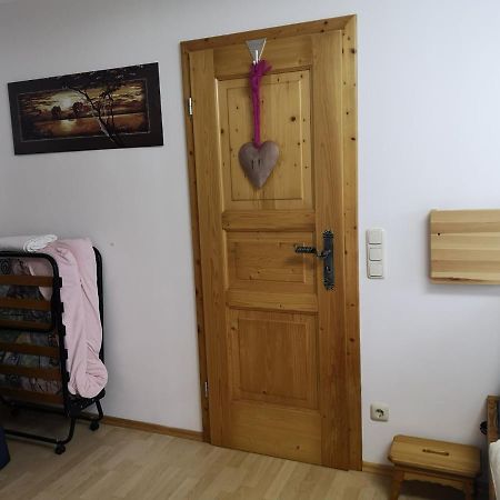 Ferienwohnung Hofheinz Гармиш-Партенкирхен Екстериор снимка