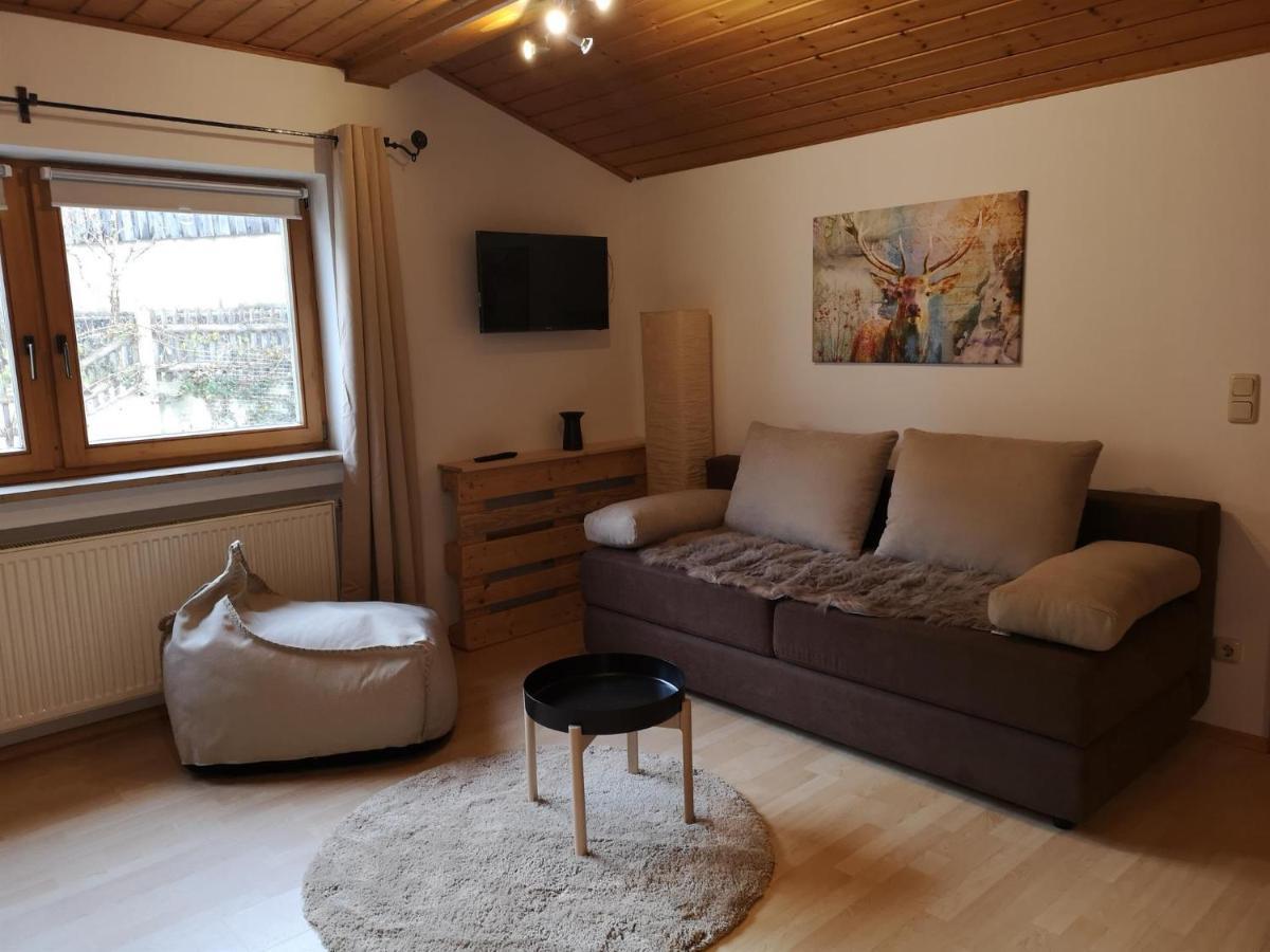 Ferienwohnung Hofheinz Гармиш-Партенкирхен Екстериор снимка