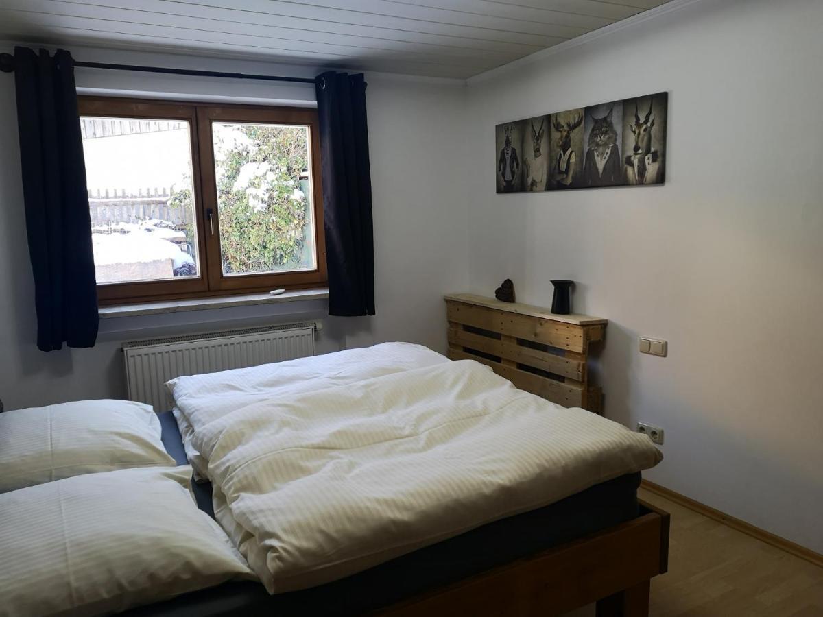 Ferienwohnung Hofheinz Гармиш-Партенкирхен Екстериор снимка